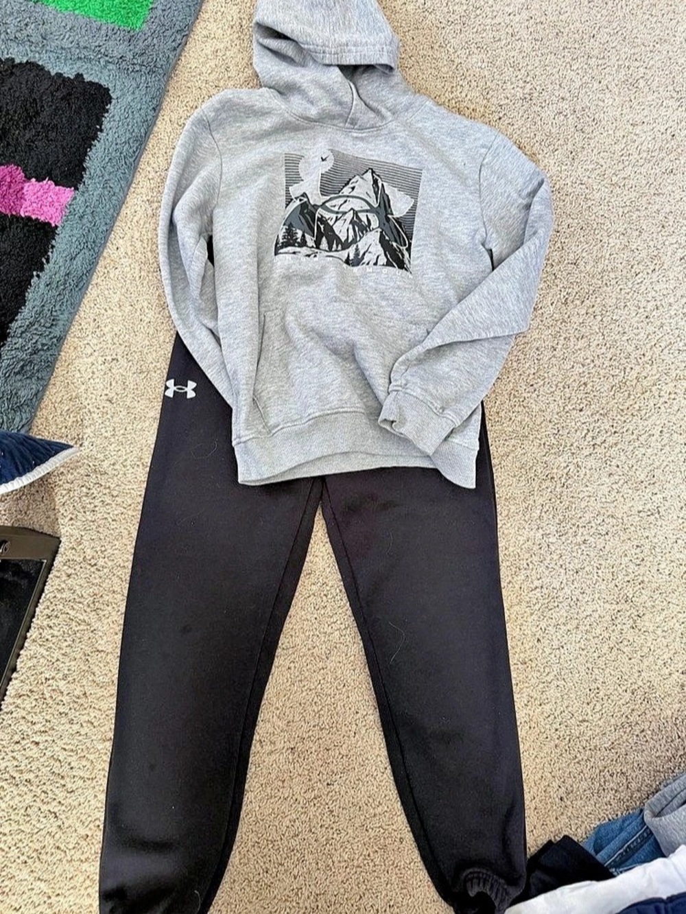 Under Armour Shadow Mountain Fleece 2-Piece Hoodie & Pant Set Hoodie & Pant Set